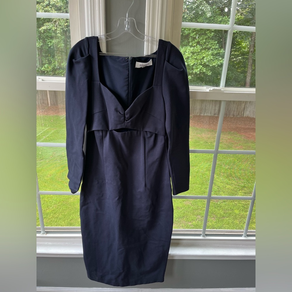 Elliatt Dress - Picture 7 of 8